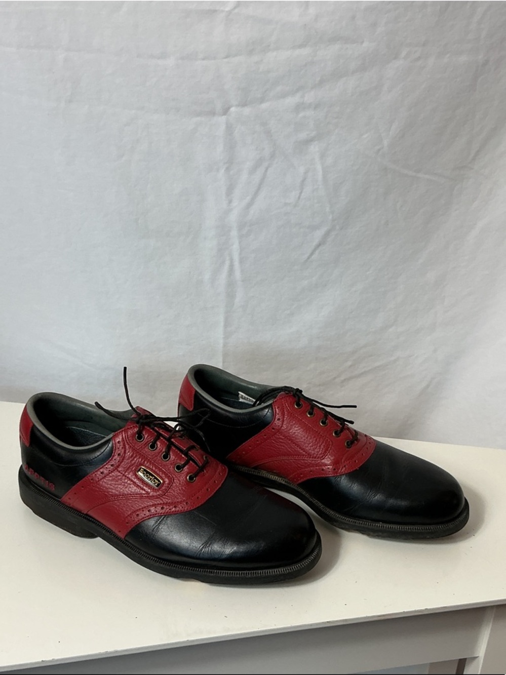 FootJoy Men's Black and Red Leather Golf Oxfords